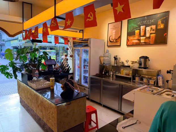 Gò vấp - sang tiệm trà bé xinh - lượng khách ổn định 7333649
