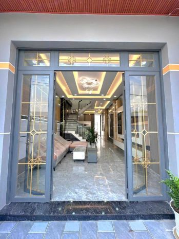 Nhà xây mới gần ub xã bến lức , dt 100m2, thanh toán 900tr 7333713