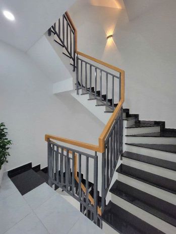 Nhà 4 tầng dương quảng hàm gò vấp, 3pn 4wc, hẻm xe tải, gần 7335283