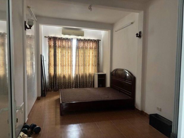 Nhà 31m lý nam đế 5 tầng 1 tum 17.2 tỷ 7335422