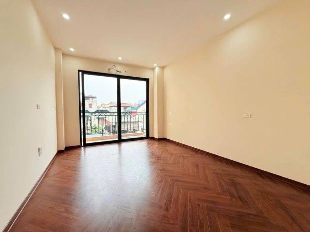 Lạc long quân bán nhà 6t thang máy 58m² mt 3.8m  giá chào 7335634