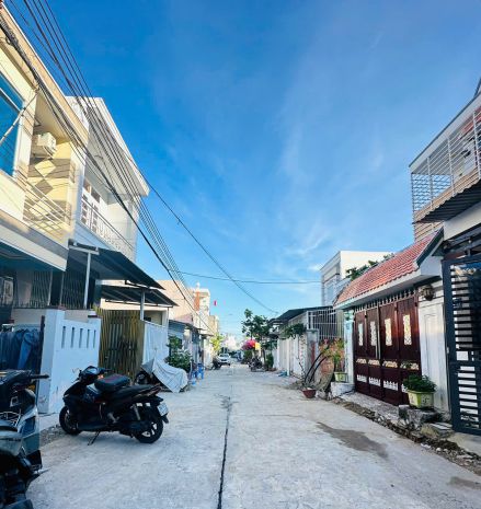 Đất tặng nhà gác lửng  đường 7m ô tô  gần biển  94m² 7335991