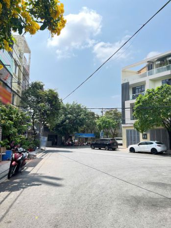 Nhà mặt tiền đường nội bộ 204 cao lỗ p4 -q8, giá : 10.8 tỷ 7336614