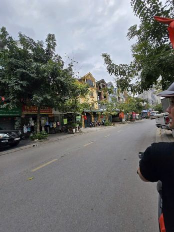 Cho thuê nhà 3 tầng  vị trí đẹp bát khối, long biên, hà nội 7336737