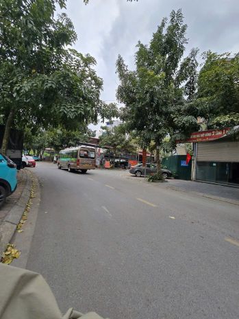 Cho thuê nhà 3 tầng  vị trí đẹp bát khối, long biên, hà nội 7336738