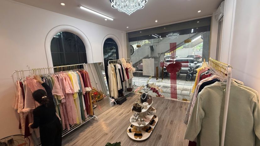 Sang nhượng shop cho thuê váy 2 tầng  hoàng cầu đống đa, 7337653