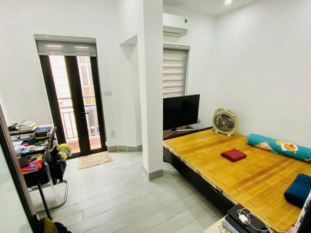 Cho thuê nhà ngõ ô tô tránh hồng hà 45m² x 4 tầng 16 triệu 7337903