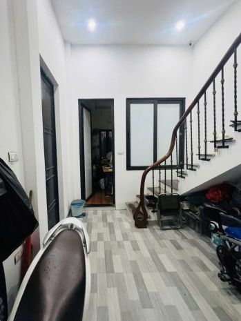 Cho thuê nhà ngõ ô tô tránh hồng hà 45m² x 4 tầng 16 triệu 7337905