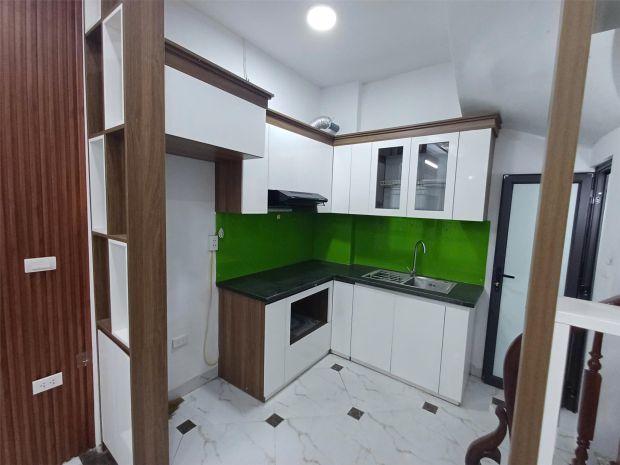 Bán nhà phúc lợi 5 tầng 3 ngủ mặt tiền 5m ô tô gần 5,9 tỷ 7339099