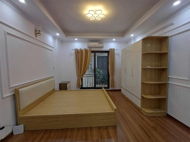 Bán nhà phúc lợi 5 tầng 3 ngủ mặt tiền 5m ô tô gần 5,9 tỷ 7339100