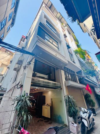 Bán nhà 6 tầng phố tôn đức thắng, đống đa, ô tô vào nhà, 7339362