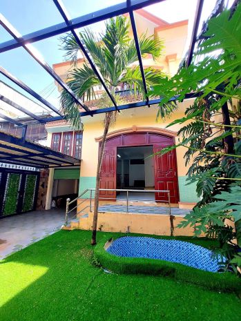 Giáp q1  nhà nguyễn hữu cảnh p.22 q.bình thạnh  10x16 7340437