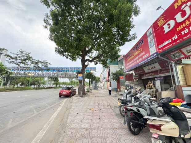 Bán đất tặng nhà c4 mặt phố ngô gia tư- kinh doanh- vỉa hè 7341646