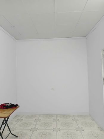 Cho thuê căn hộ tập thể tầng 5 hoàng quốc việt 50m2, 2 ngủ, 7342321