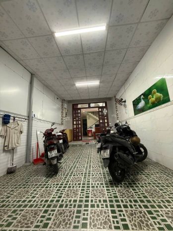 Ban nha măt tiên 4,1x24m gia 9,19 ty đương nguyên 7342911