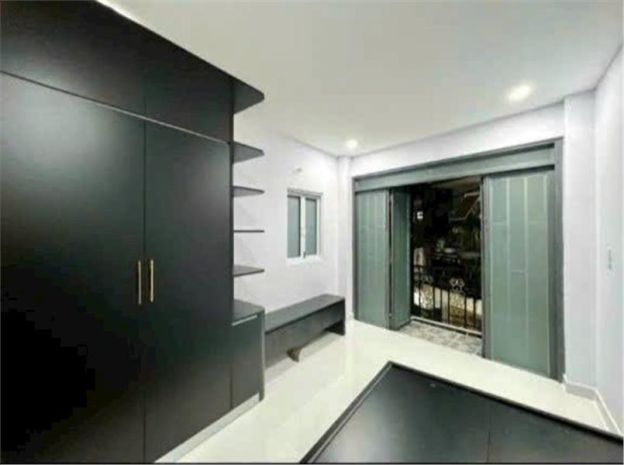 Bán nhà thích quảng đức, phú nhuận, hẻm ba gác, dt 30m2, 7343067