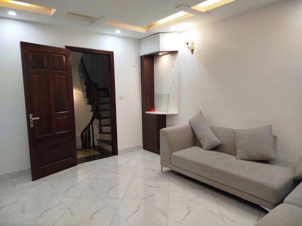 Bán nhà 5 tầng phố 83, vị trí cực đẹp tại trung tâm hbt 7343820