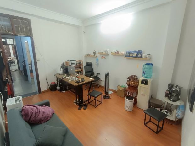 Chính chủ cho thuê nhà 6 tầng mặt phố hoàng quốc việt ,hà 7345781