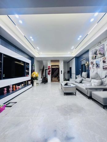 Phố cổ linh long biên nhỉnh 11 tỷ có căn nào ngon hơn 50m2 7345795