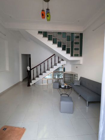 Cho thuê nhà bắc nha trang  3pn  đường rộng 8m có vỉa hè 7346076