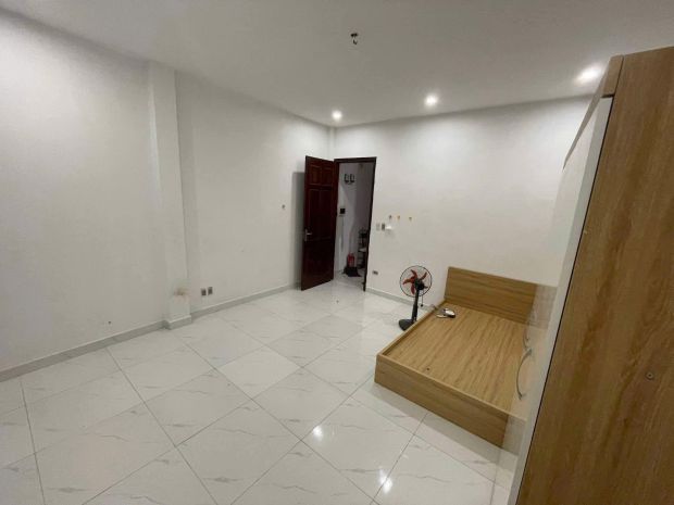 Chính chủ cho thuê nhà tầng 1+2 đa mục đích tại ngõ 165 7346298