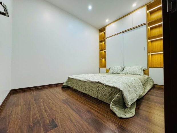 Bán nhà đống đa phân lô, ô tô khu vip 45m 6 tầng 16 tỷ 7346458