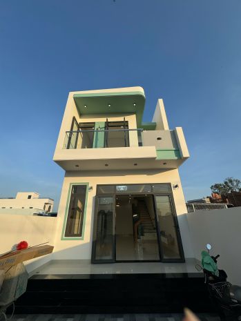Bán nhà xây mới kiên cố 1 trệt 1 lầu, phong cách hiện đại, 7347051