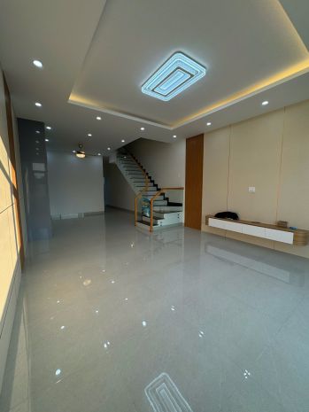 Bán nhà xây mới kiên cố 1 trệt 1 lầu, phong cách hiện đại, 7347054