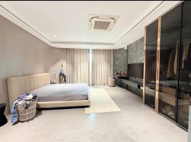 Xã đàn  diện tích 50m  5t  mt 4m  lô góc  20m ra phố 7348239