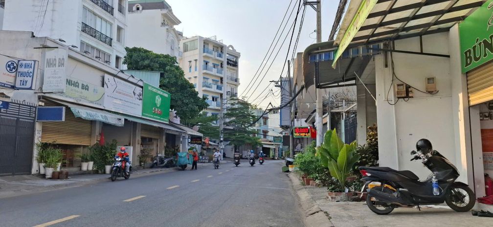 Nhà mt siêu hiếm nguyễn tư nghiêm, bình trưng tây, quận 2 7349444