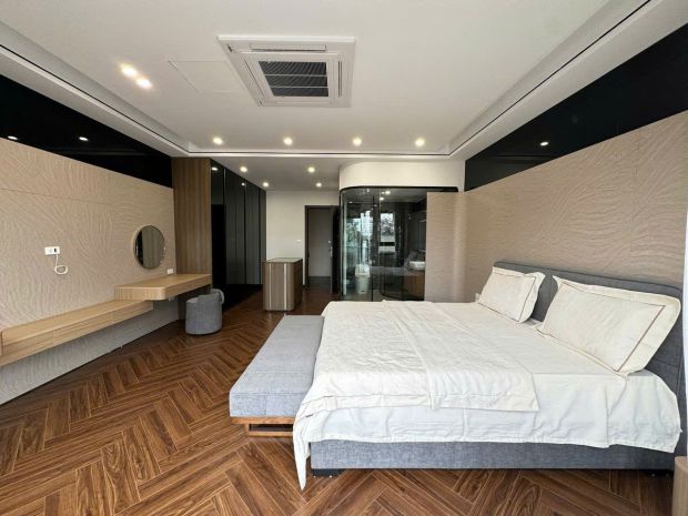 Bán gấp tđc ngọc thuỵ,55m,7 tầng thang máy,vỉa hè,ô tô 7349855