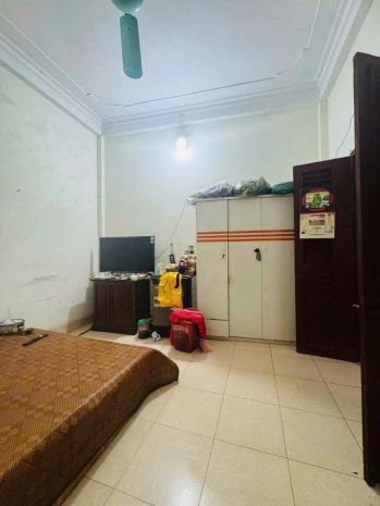 Bán đất tặng nhà 4 tầng cực đẹp quan nhân tx 45m 10,97 tỷ 7350000