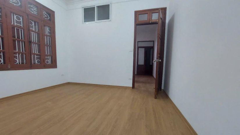 Ban nha ngo ô tô tranh phô quan nhân 6 tâng x80m2 gia 7350108