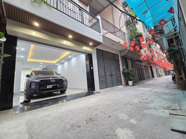 Phân lô hoàng văn thái  ô tô vào nhà  kd đỉnh  56m 7351007