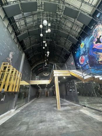 Cho thuê nhà mặt tiền bờ bao tân thắng q.tân phú 7351093