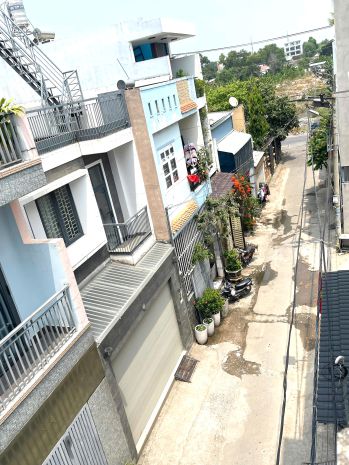 Bán nhà bình chiểu thủ đức  52m²  3 tầng  hẻm xe hơi 7351182