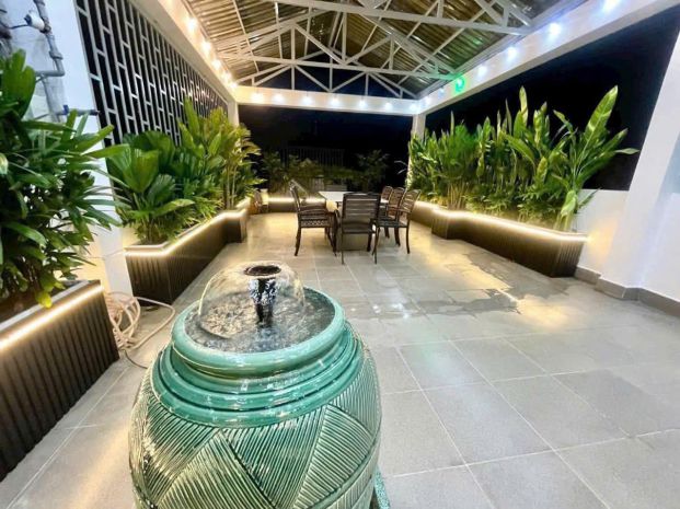 Nhà vườn 7 phòng, xe hơi ngủ trong nhà, giá chỉ 6,99 tỷ, 4 7351868