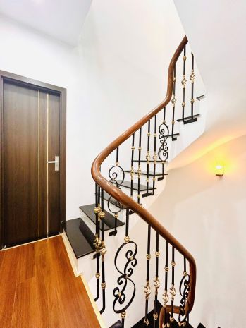 Cần bán nhà phố quan nhân - 33m2 - 5 tầng - mt 3.2- giá 7352098