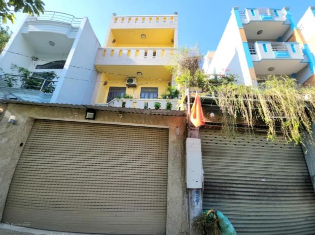 Hot! ngay thống nhất  quang trung nhà 3 lầu st. dt: 5mx16m 7352109