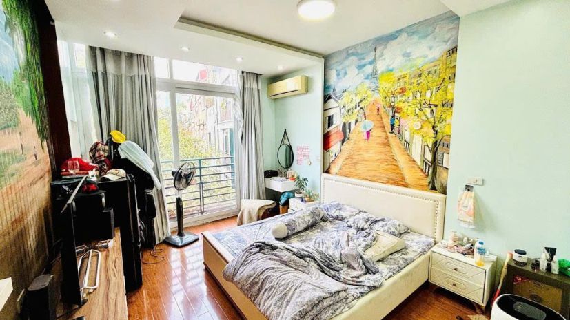 Bán nhà ngõ 54 nguyễn chí thanh, dt 33m2, xd 4 tầng, mt 4m, 7352888