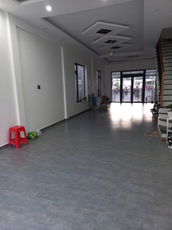 Cho thuê nhà nguyên căn 2 mặt tiền  gần chợ đà lạt 7352913