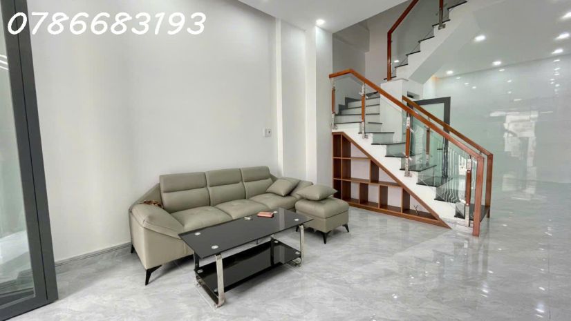 Nhà đẹp đặng chất quận 8  hẻm thông 5m,  4pn - 3 tầng  sổ 7353219