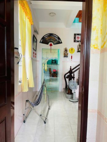 Nhà mặt tiền  kiên cố  chính chủ cần bán nhà tại thị trấn 7353408