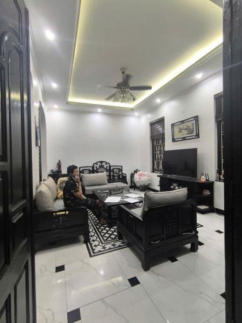 Bán nhà lạc long quân gara  oto dân xây ở  ngay 60m 16.8 tỷ 7354346