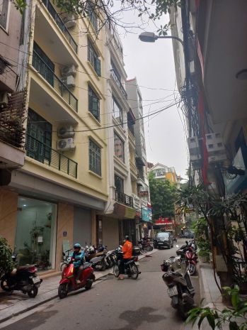 Bán nhà đỗ quang, dt62m 6t thang máy, vỉa hè, oto tránh, 7354406