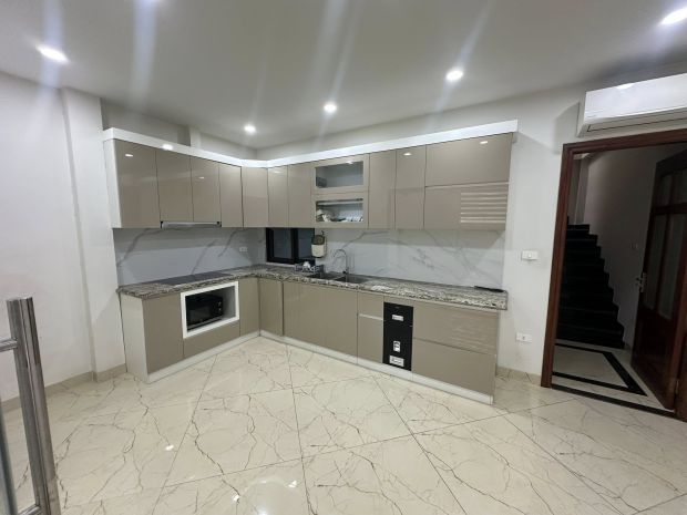 Bán nhà đỗ quang, dt62m 6t thang máy, vỉa hè, oto tránh, 7354408