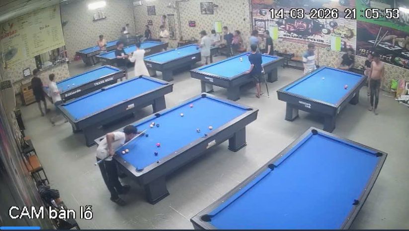 Sang nhượng clb bida có phòng máy lạnh,ngã ba giồng- hóc 7354414