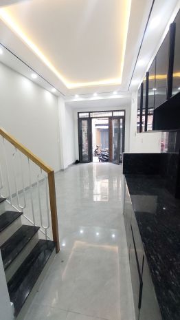 Nhà đẹp hẻm xe hơi rạch âu dương lân  q8  3.33.9m x10m 7355422