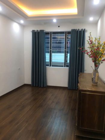 Cho thuê nguyên căn thái hà, ô tô vào nhà, 48m 5t 23tr 7356846