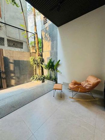 Bán nhà bồ đề 56m 5 tầng cạnh hồ 20m ra ô tô hơn 14 tỷ 7357137